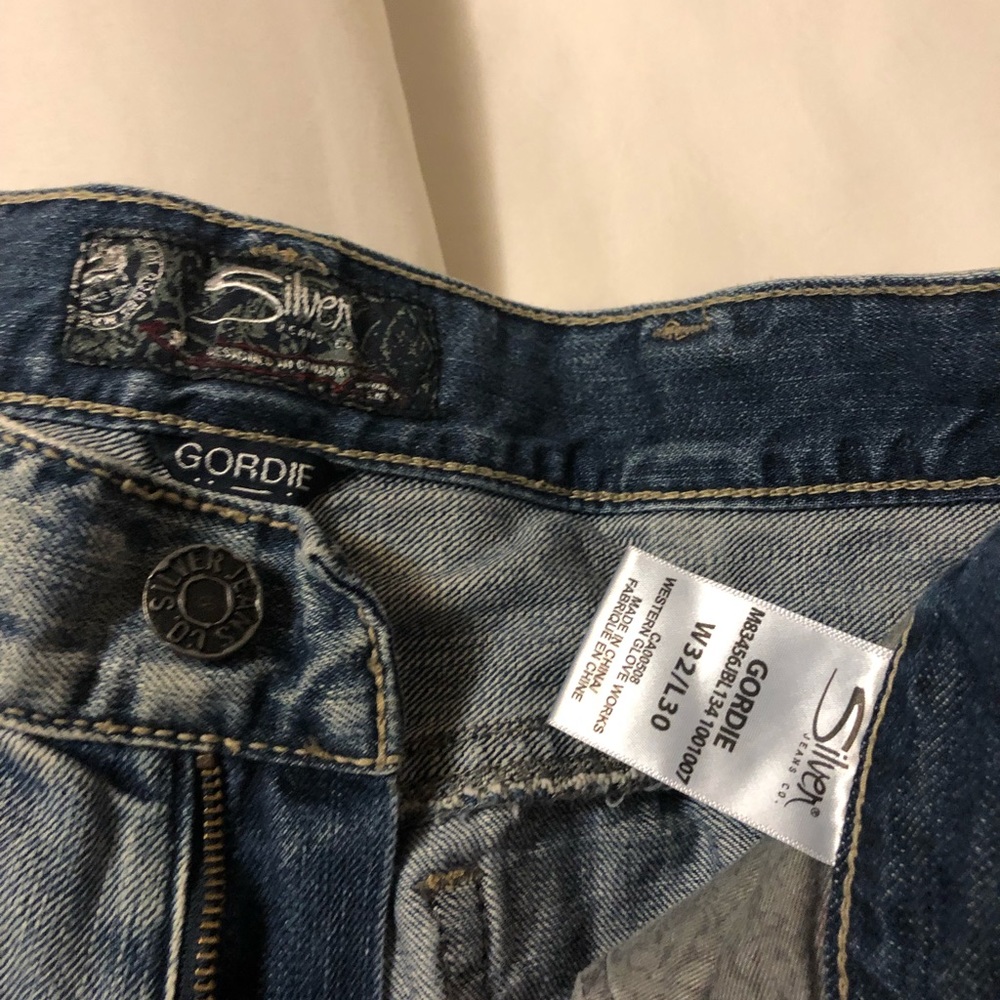 Mens Silver light wash jeans size 32